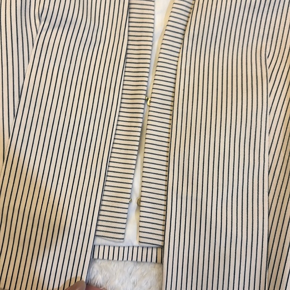 Zara Basic Collection size XS - Picture 3 of 6